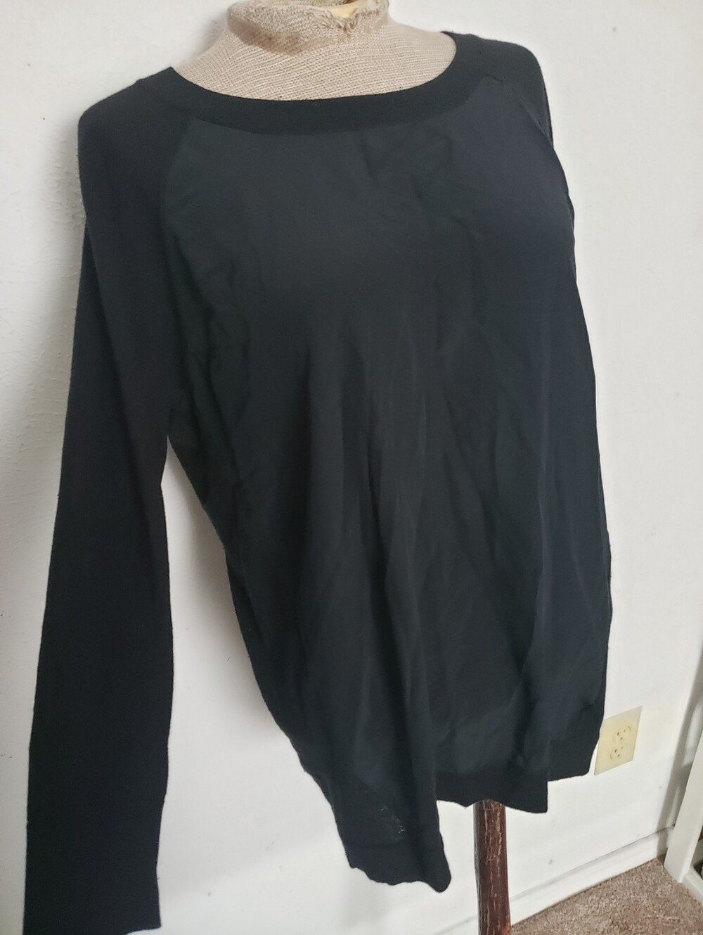 MAGASCHONI Classic Ladies Cashmere Silk Block Black Long-Sleeved Crew Top L